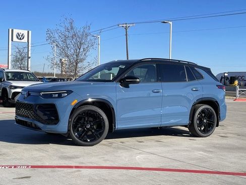 New 2026 Volkswagen Tiguan SE R-Line image 1