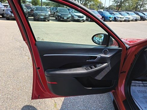 Used 2021 Hyundai Sonata SEL image 10