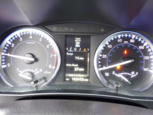 Used 2015 Toyota Highlander XLE image 16