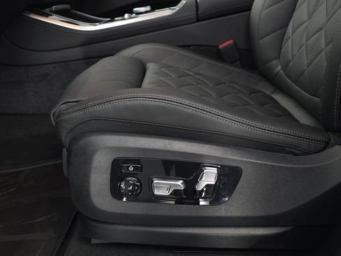 New 2026 BMW X5 xDrive40i w/ M Sport Package image 28