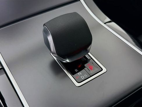 New 2026 Land Rover Range Rover Evoque S AWD/4WD image 19