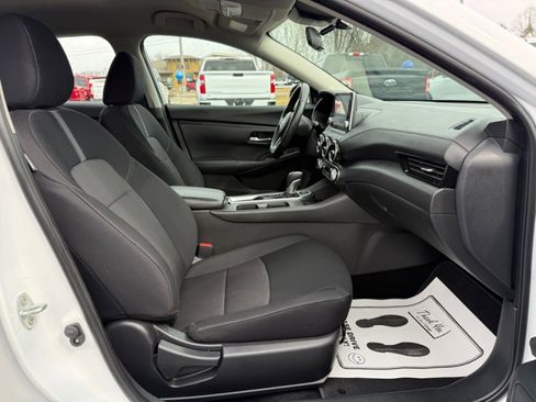 Used 2023 Nissan Sentra SV image 23