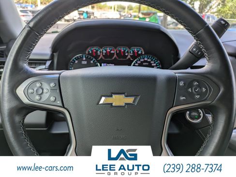 Used 2020 Chevrolet Tahoe LT w/ Luxury Package RWD image 23