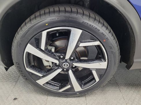 Used 2020 Nissan Rogue Sport SL FWD image 31