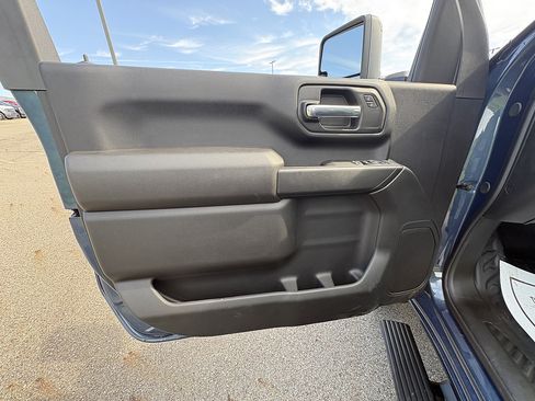 Used 2026 GMC Sierra 2500 Pro AWD/4WD image 16