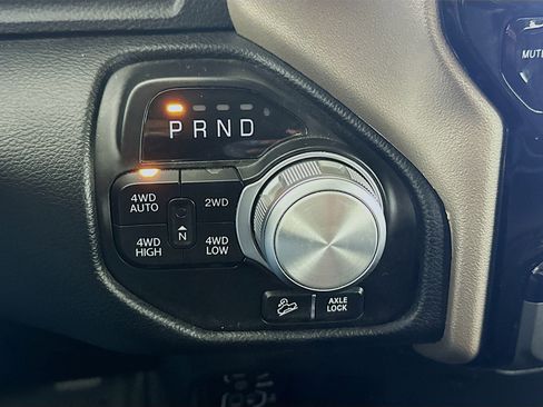 Used 2022 RAM 1500 Laramie AWD/4WD image 25