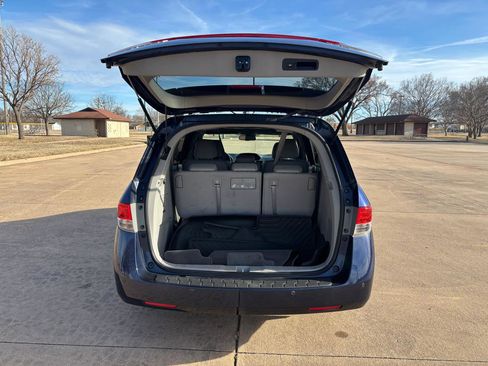 Used 2014 Honda Odyssey Touring image 29