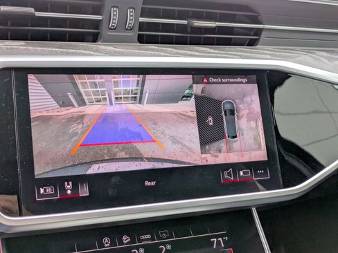 Used 2025 Audi A6 Premium Plus image 20