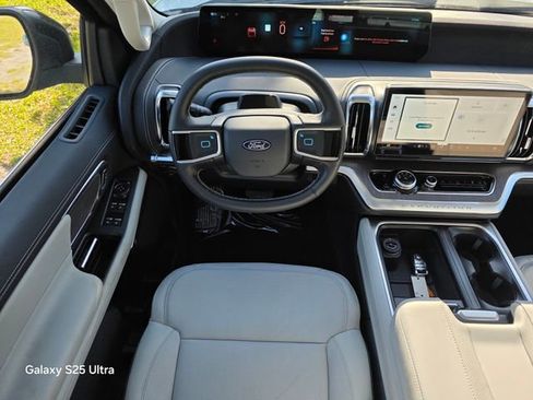 New 2026 Ford Expedition Max Platinum AWD/4WD image 14