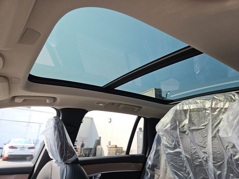 New 2026 Volvo XC90 B5 Core AWD/4WD image 12