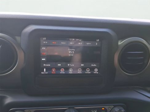 Used 2018 Jeep Wrangler Unlimited Sport S AWD/4WD image 20