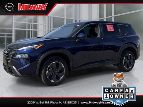 Certified 2025 Nissan Rogue SV AWD/4WD image 1