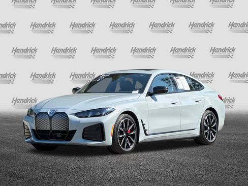 Used 2025 BMW i4 eDrive40 w/ M Sport Package RWD image 9