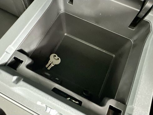 New 2026 INEOS Grenadier image 30