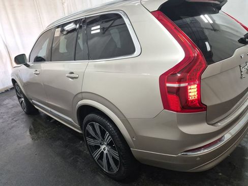 Used 2024 Volvo XC90 T8 Plus w/ Protection Package Premier AWD/4WD image 3