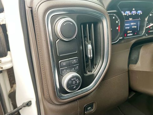 Used 2019 GMC Sierra 1500 Denali w/ Driver Alert Package II image 10