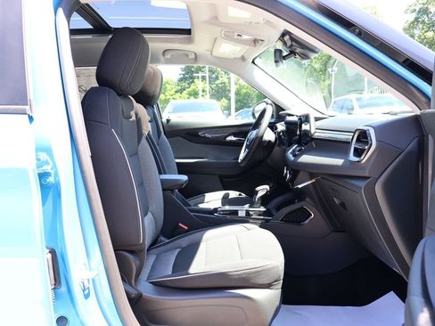New 2026 Chevrolet TrailBlazer LT w/ Convenience Package AWD/4WD image 35