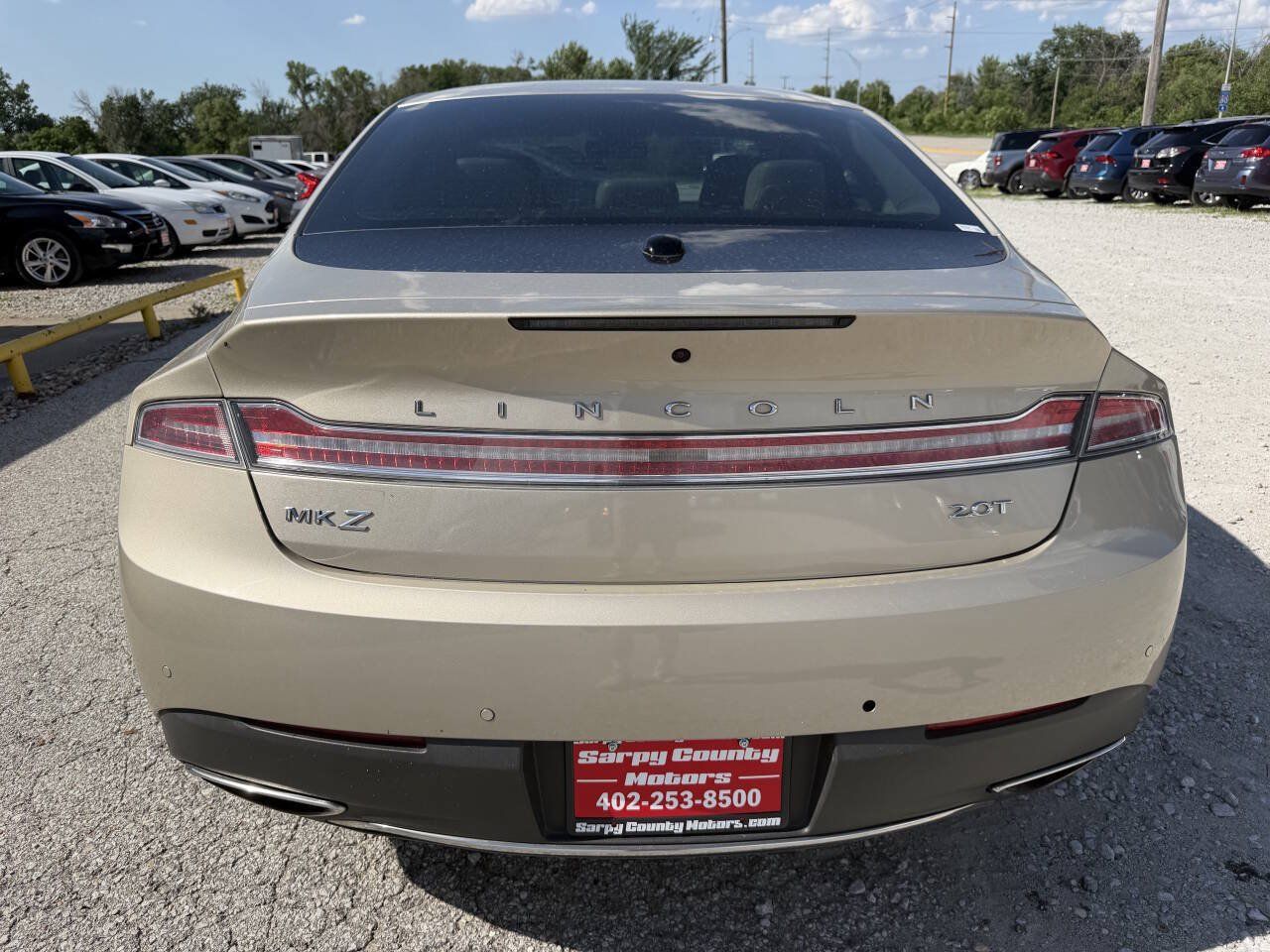 Used 2017 Lincoln MKZ Reserve w/ Climate Package FWD image 4