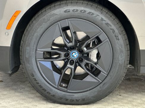 Certified 2023 BMW iX xDrive50 AWD/4WD image 12