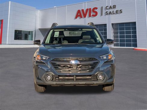 Used 2024 Subaru Outback Premium image 2