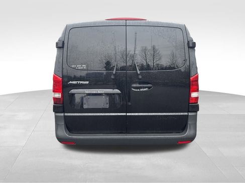 Used 2019 Mercedes-Benz Metris Passenger image 7