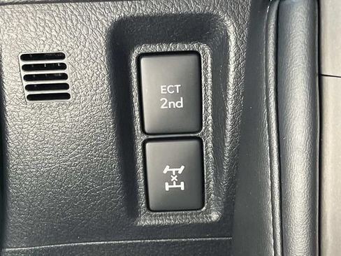 Used 2021 Lexus GX 460 Luxury w/ Accessory Package AWD/4WD image 47