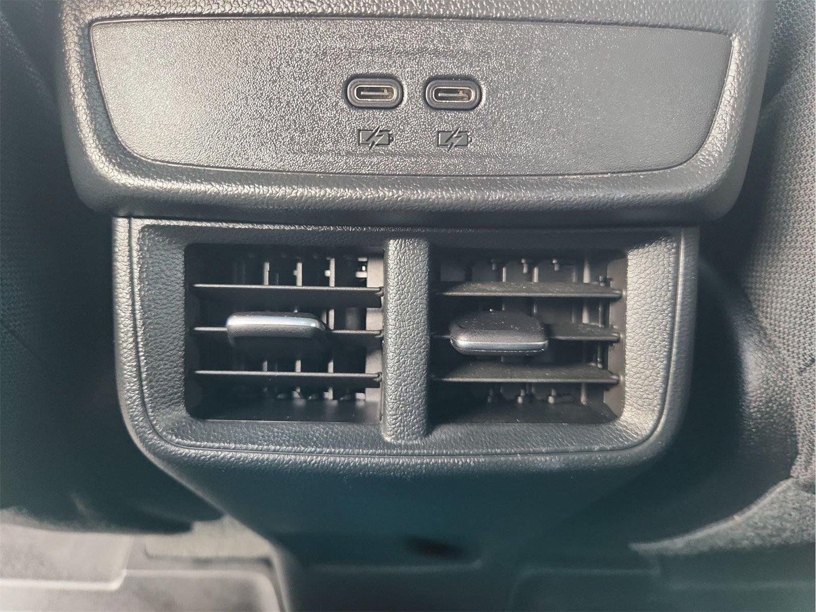 Certified 2026 Chevrolet Equinox LT FWD image 21