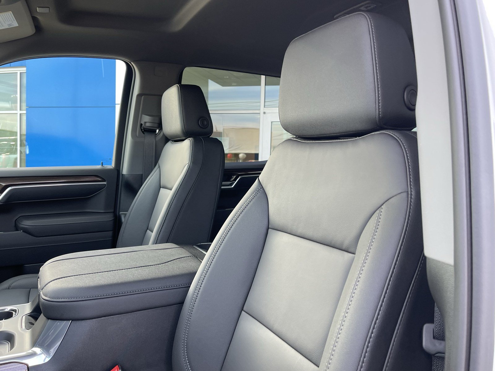 New 2026 Chevrolet Silverado 1500 RST w/ Convenience Package II AWD/4WD image 19