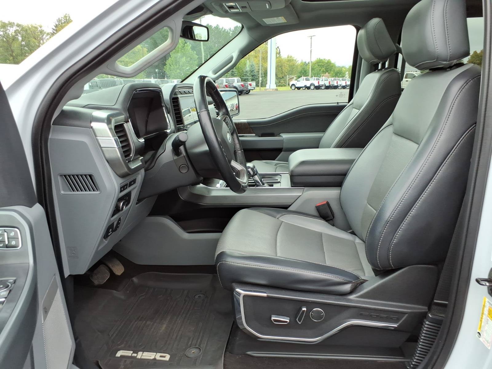 Used 2021 Ford F150 Lariat w/ Equipment Group 502A High AWD/4WD image 13
