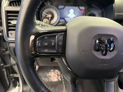 Used 2022 RAM 1500 Limited w/ Body Color Bumper Group image 16
