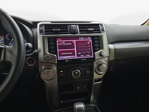 Used 2022 Toyota 4Runner SR5 RWD image 20