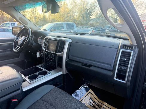 Used 2015 RAM 1500 Outdoorsman image 15