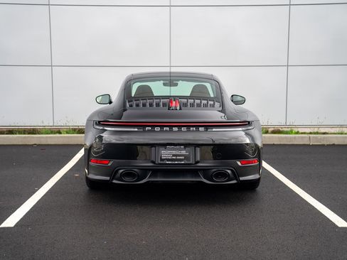 Used 2025 Porsche 911 Carrera image 5