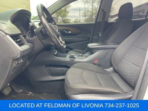 Used 2019 GMC Terrain SLE w/ Driver Convenience Package FWD image 6