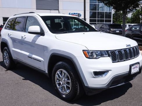 Used 2020 Jeep Grand Cherokee Laredo AWD/4WD image 7