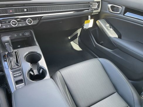 Used 2026 Honda Civic Sport Touring image 15