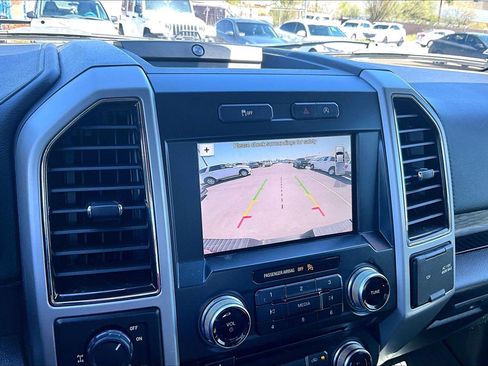 Used 2018 Ford F150 Lariat w/ Equipment Group 502A Luxury image 22