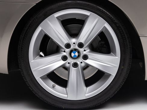 Used 2008 BMW 335i Coupe image 32