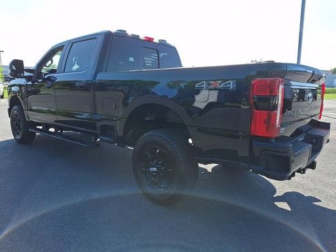 Used 2024 Ford F250 XL w/ STX Appearance Package AWD/4WD image 7