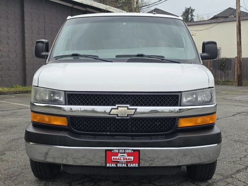 Used 2013 Chevrolet Express 2500 LT w/ LT Preferred Equipment Group image 2
