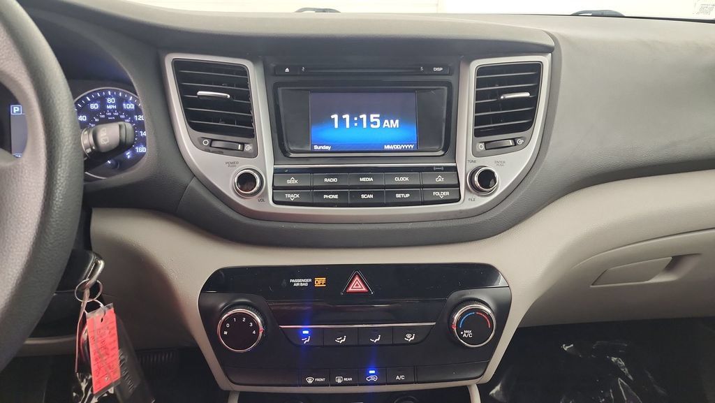 Used 2017 Hyundai Tucson SE w/ SE Popular Package 02 AWD/4WD image 13