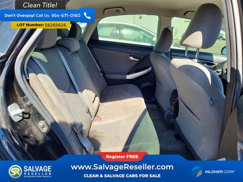 Used 2015 Toyota Prius Two FWD image 13