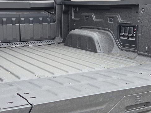 New 2026 GMC Sierra EV AT4 AWD/4WD image 9