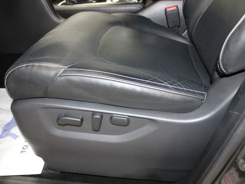 Used 2024 INFINITI QX80 Luxe image 17