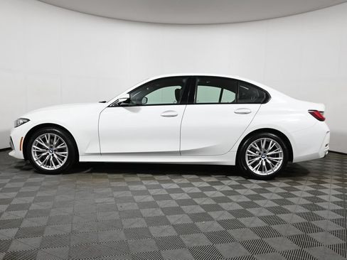 Used 2023 BMW 330i xDrive Sedan w/ Premium Package AWD/4WD image 2