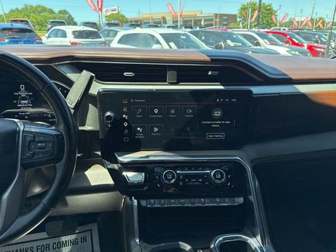 Used 2024 GMC Sierra 2500 Denali w/ Denali Reserve Package AWD/4WD image 35