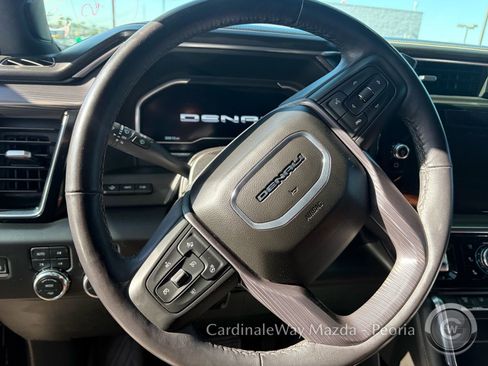 Used 2024 GMC Sierra 2500 Denali Ultimate AWD/4WD image 12