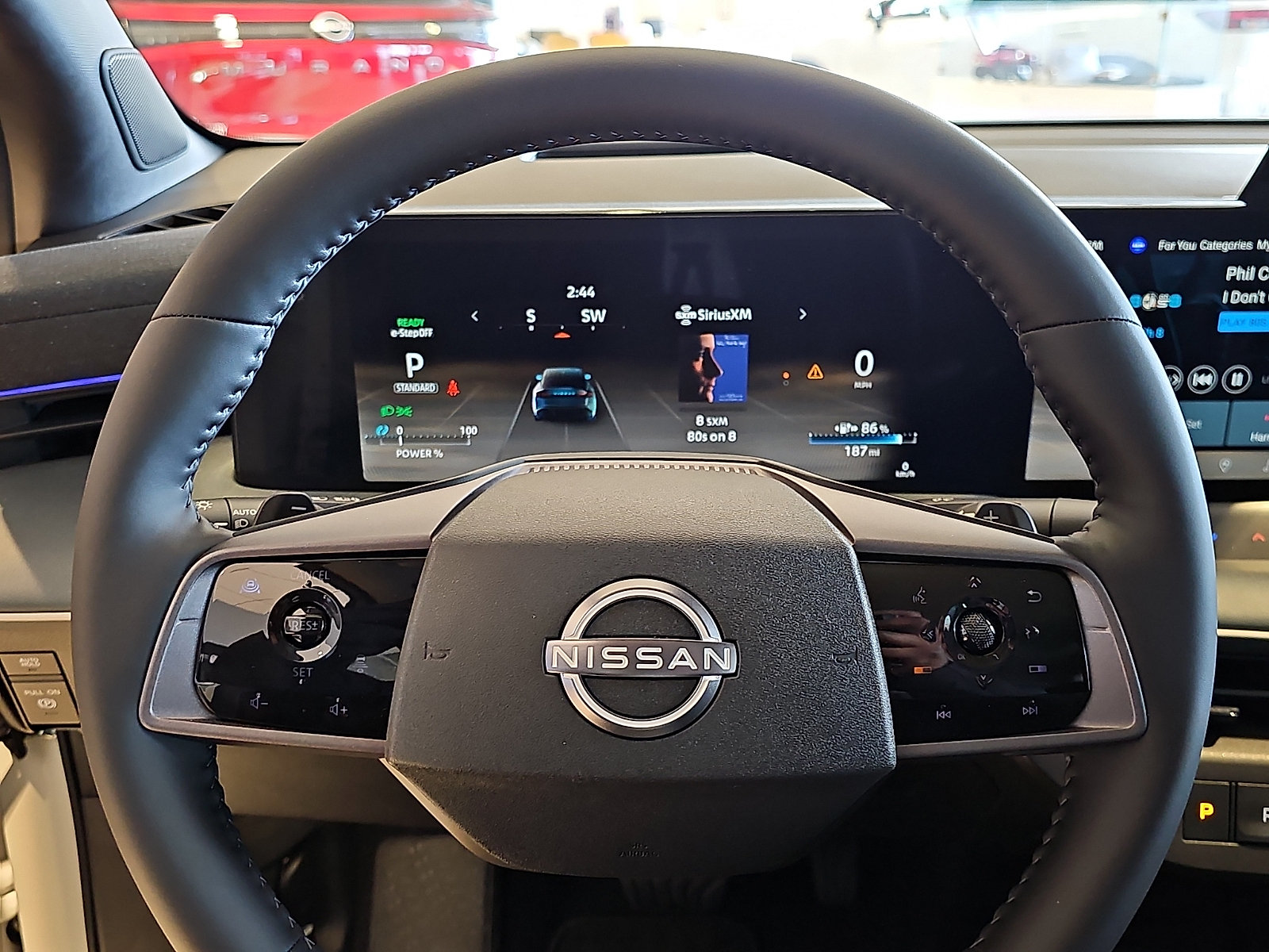 New 2026 Nissan Leaf Platinum+ w/ Cargo Package (Platinum+) FWD image 16