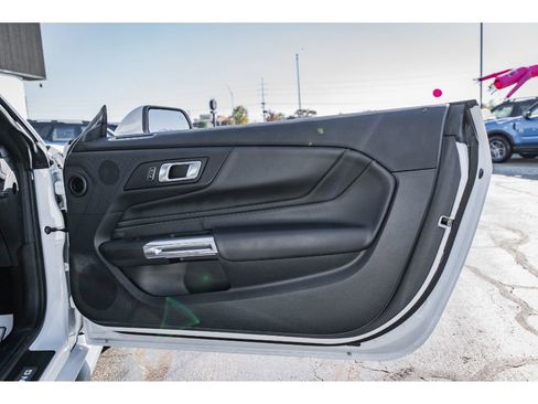 Used 2024 Ford Mustang GT Premium image 21