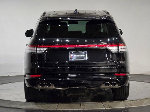 New 2026 Lincoln Aviator Reserve w/ Jet Appearance Package image 8